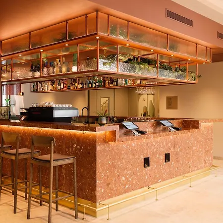 Hotel Schani City