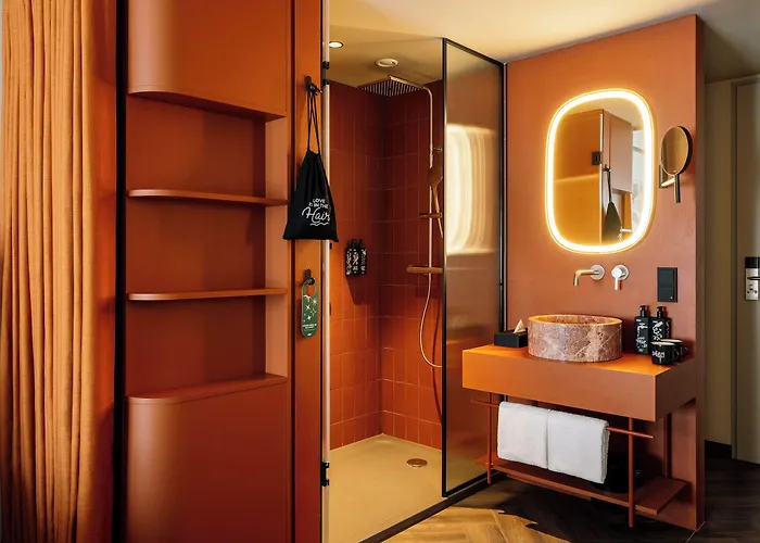 Schani Hotel 4*